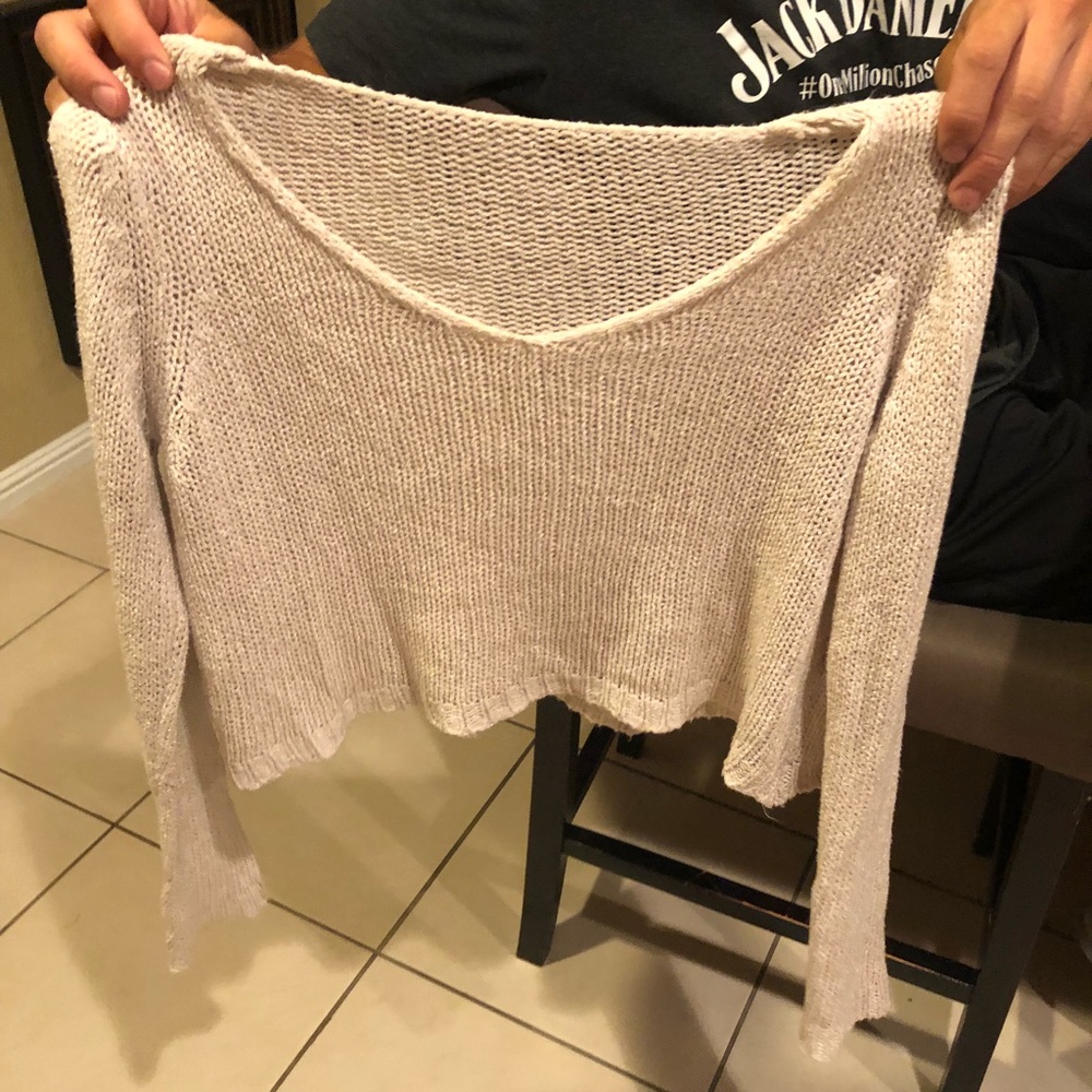 Vneck knit sweater